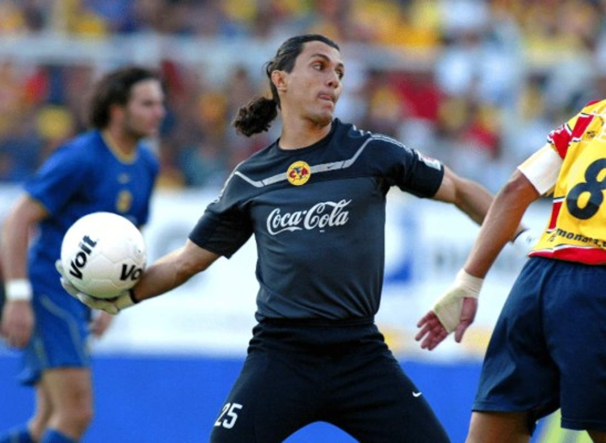 Los porteros más pequeños de la historia que se hicieron gigantes en el arco