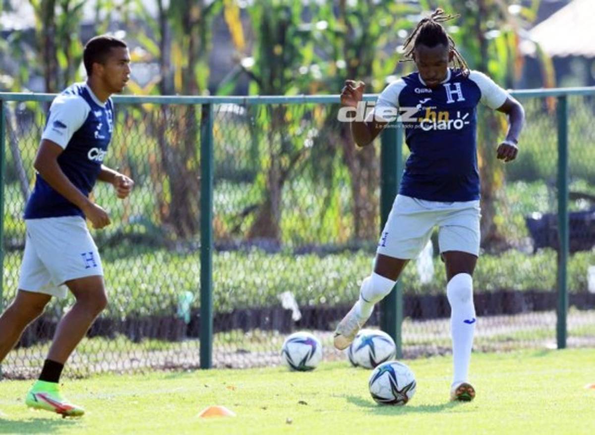 ¡Busitos y escondieron el 11! Las fotos del último entreno de Honduras antes de enfrentar a México