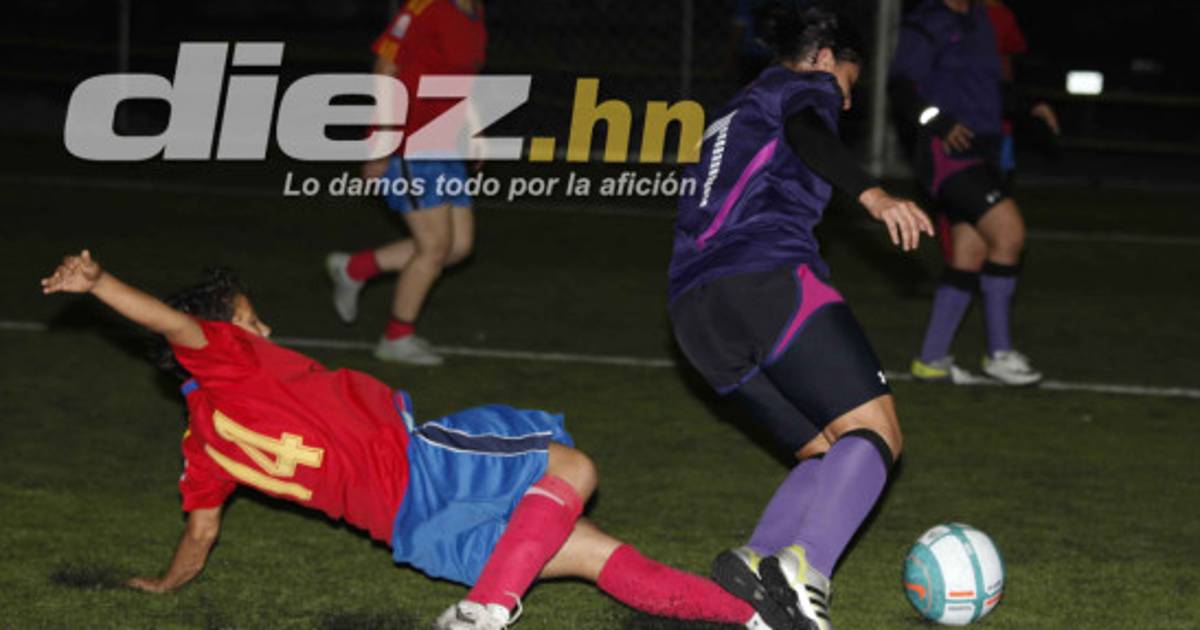 Torneo de fútbol femenino SPORTLINE 2013.