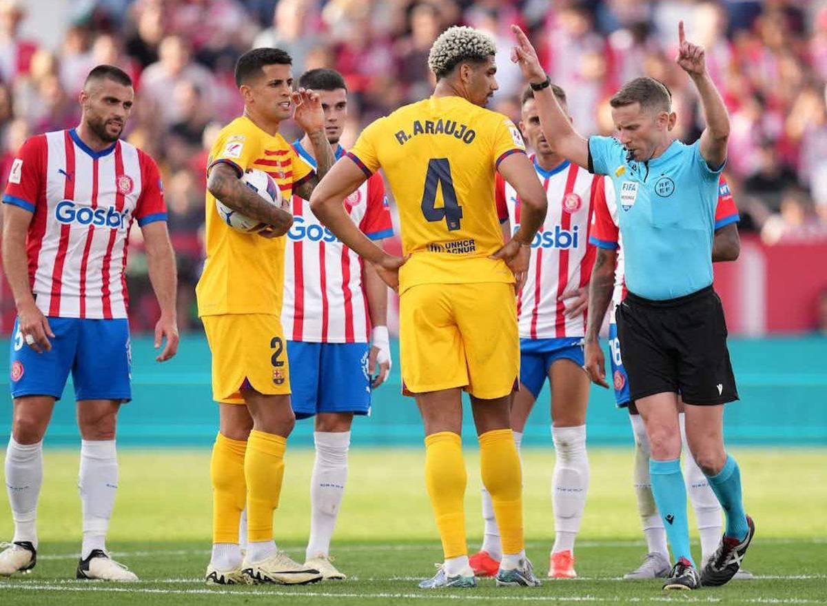 Mesurado festejo de Real Madrid, el motivo de la frustración de Xavi y el mensaje del Barcelona al campeón