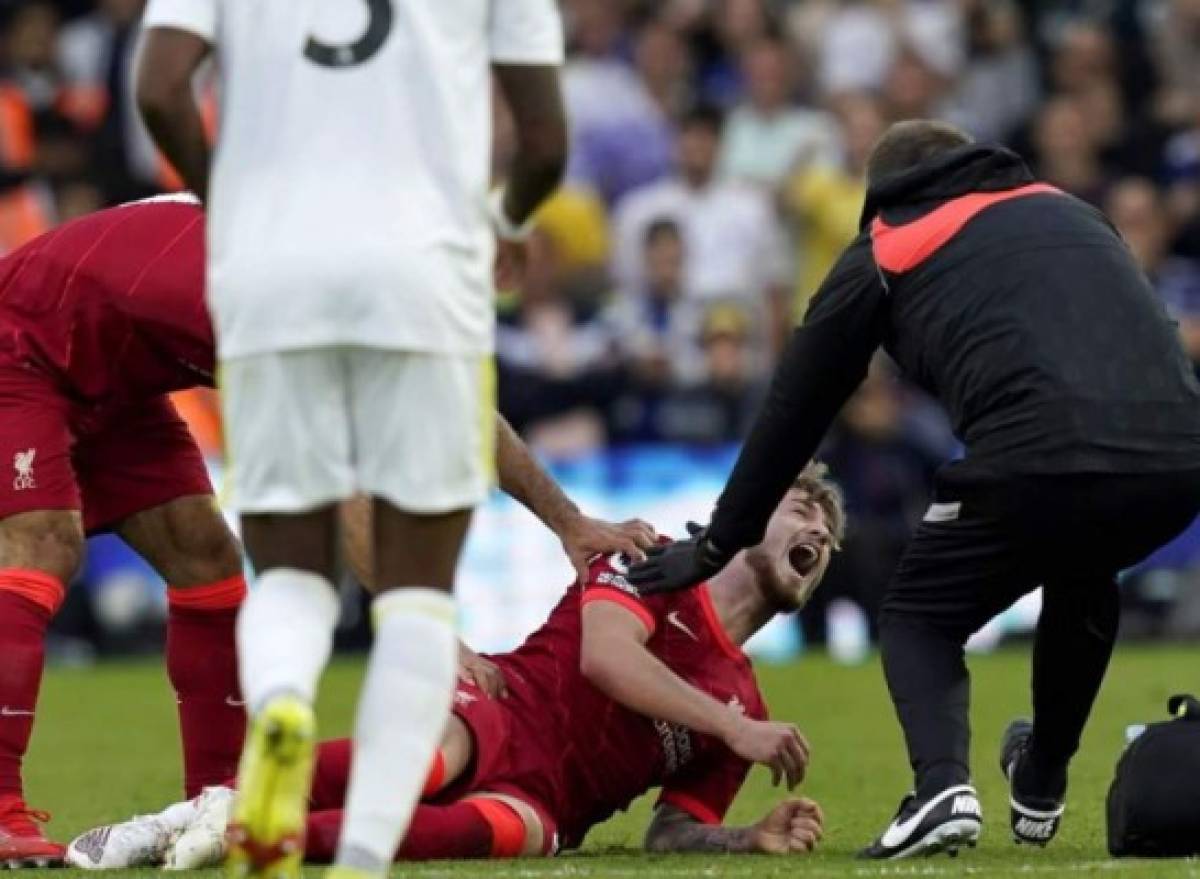 No apto para sensibles: Así fue la escalofriante lesión de Harvey Elliott del Liverpool; sufrimiento y shock de Klopp  