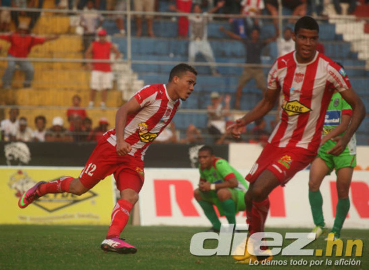 Polémico juego en La Ceiba Vida-Marathón