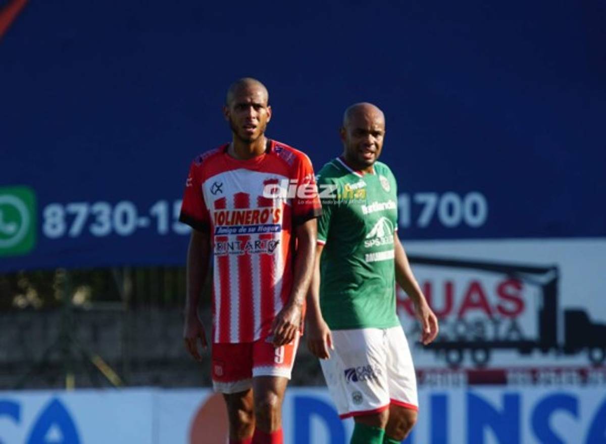 No viste en TV: Rostros tristes en Motagua, mensaje oculto de Ángel Tejeda y patadita a Edwin Solano