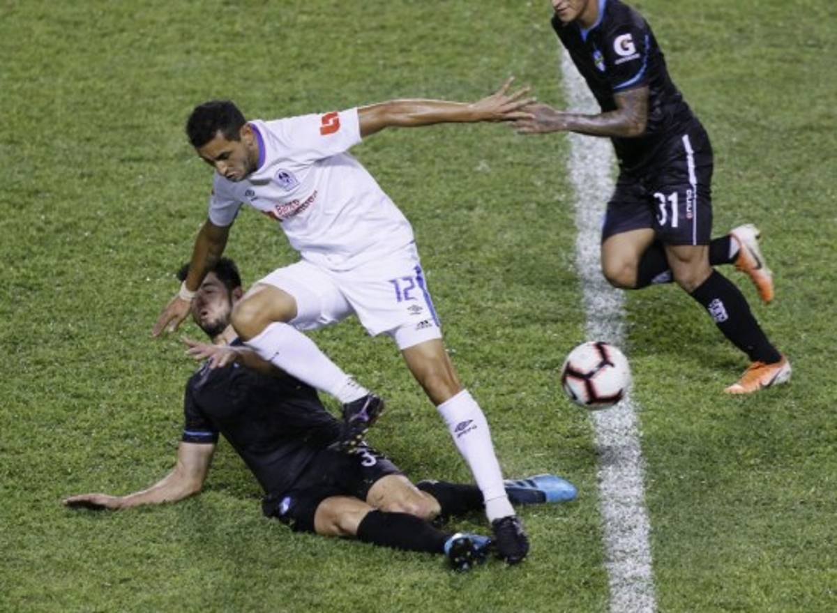 ¡Ofensivo y sin miedo! Olimpia revela su 11 titular para enfrentar al Saprissa