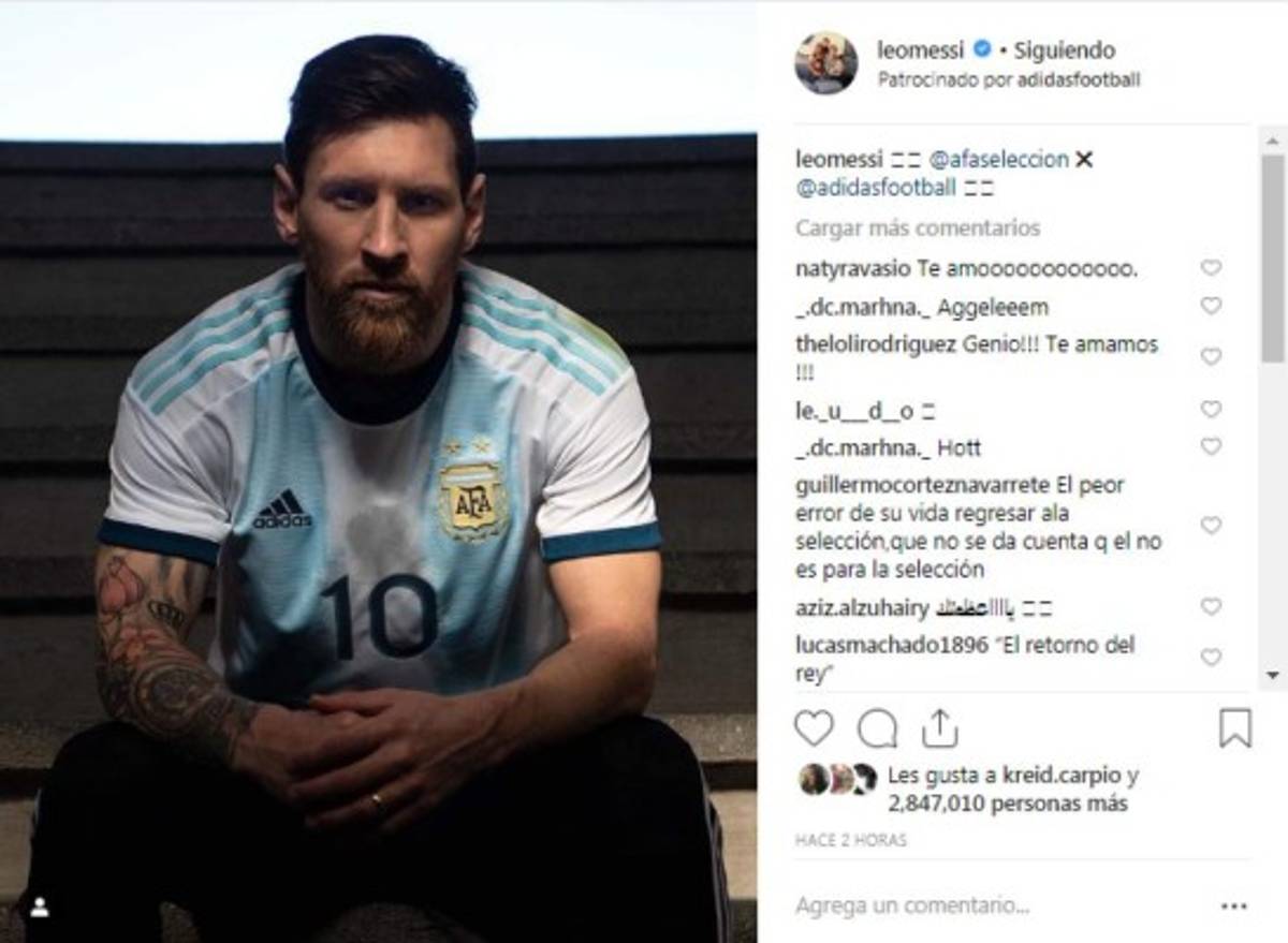 Argentina presenta su nueva camiseta y Lionel Messi sorprende en redes