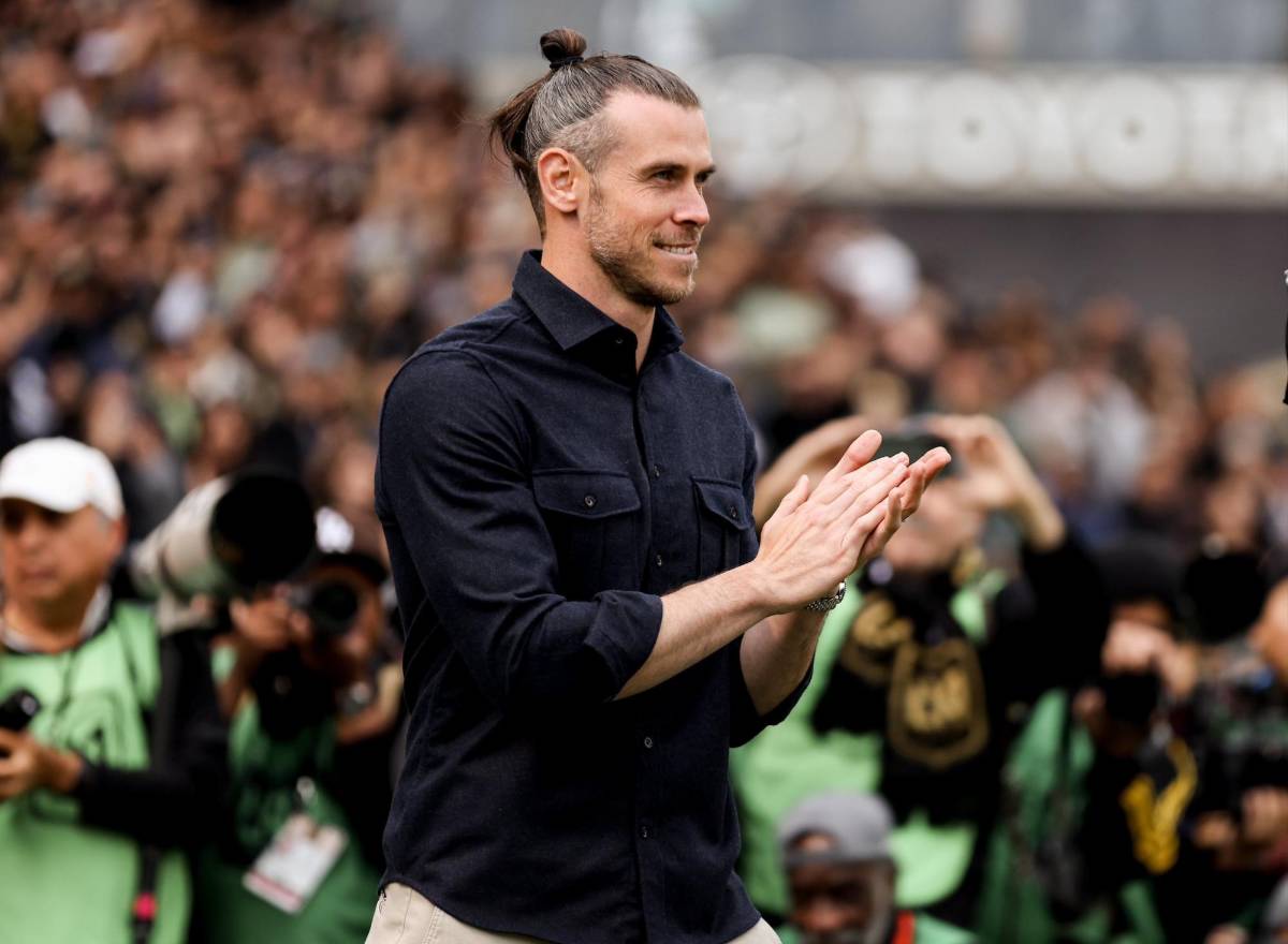 ¡Lujazo del LAFC! Famosos, anillos millonarios y espectacular tifo en estreno de la nueva casa de Denil Maldonado