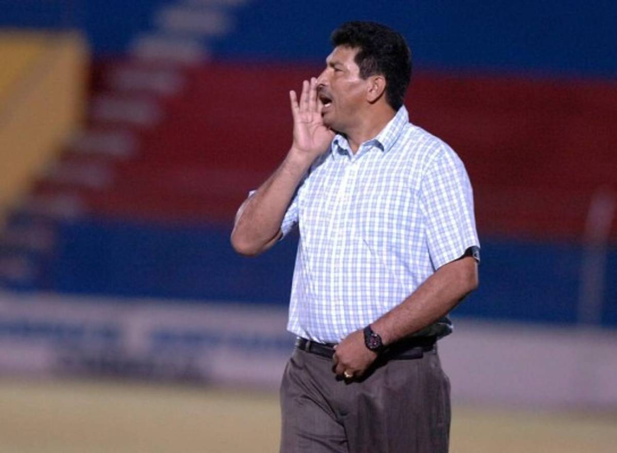 Mercado: Roger Rojas en la mira del Saprissa, 'Güicho' Guzmán con equipo y noticias en Real España