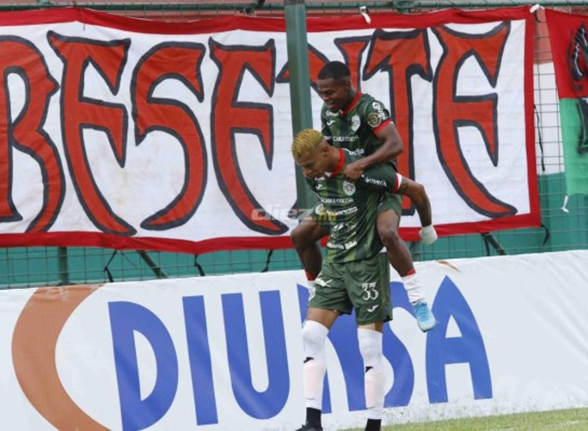 En fotos: Visita de lujo en el Vida-Motagua; el acrobático festejo de Omar Rosas y el cariñito de Nazar a su goleador