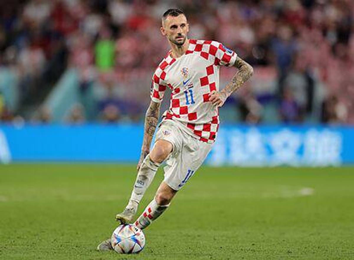 Fuma, bebe cerveza como un “demonio” y es el que más corre en el Mundial de Qatar; ahora va por eliminar a Argentina