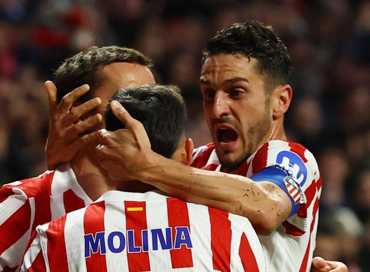 La traición de Hansi Flick, le celebró en la cara al Barcelona y la polémica arbitral en la paliza del Atlético en Copa del Rey