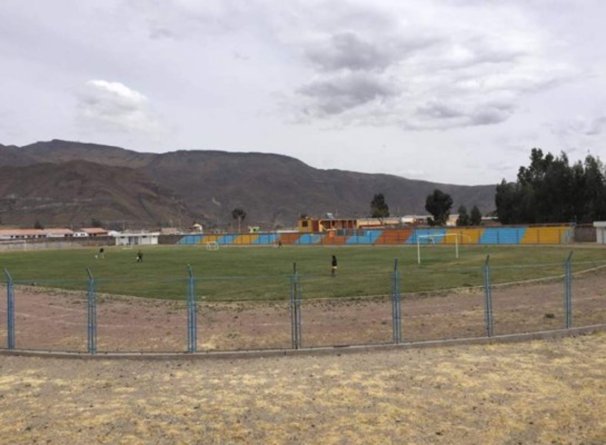 ESPECIAL: Las peores canchas donde jamás jugarías al fútbol