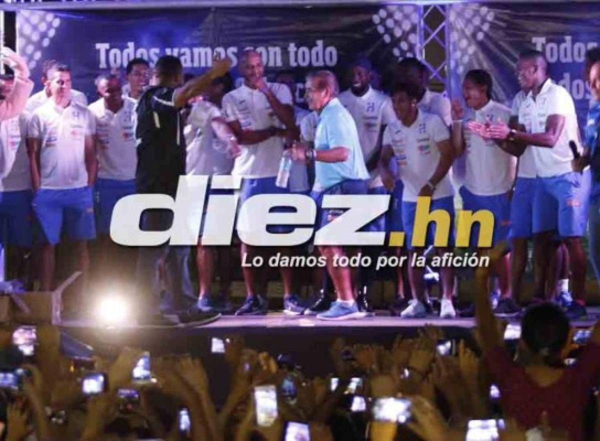 FOTOS EN CHOLOMA: El baile de Pinto, la selfie de Costly y el hombre vestido de mujer