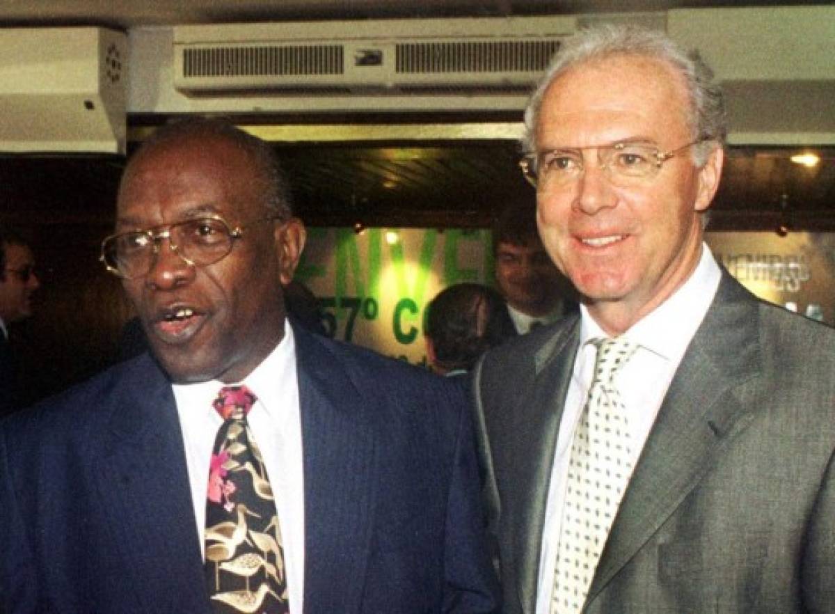 Jack Warner niega acuerdo por Mundial 2006