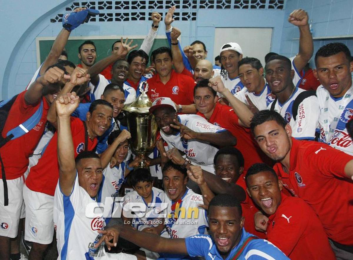 ¡Llenazo, festejo y rostros tristes! Las imágenes de la última final que disputaron Real España vs. Olimpia en el Morazán