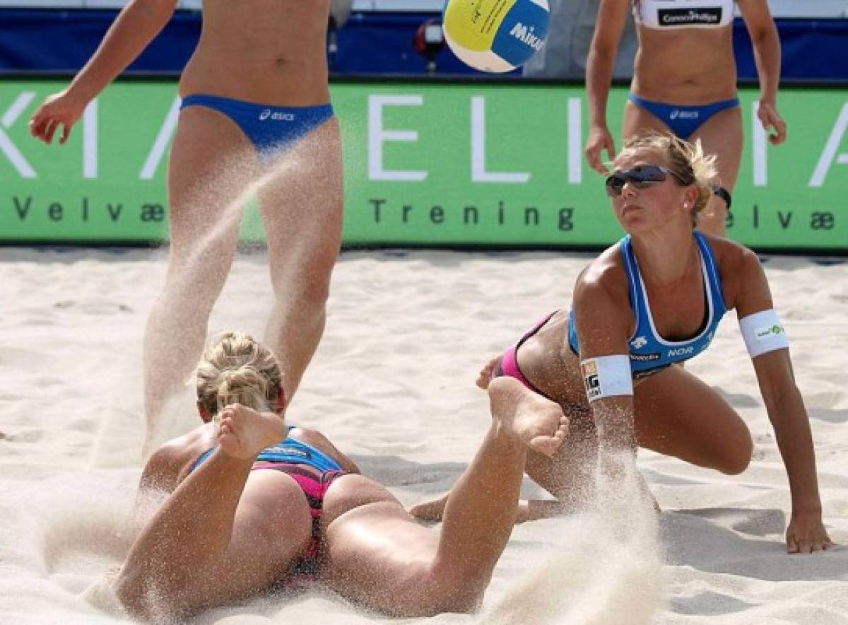¡Momentos candentes y descuidos! que se han visto en el voleibol de playa