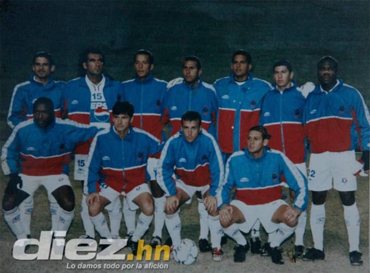 Colección de fotos históricas del Olimpia en su 103 aniversario