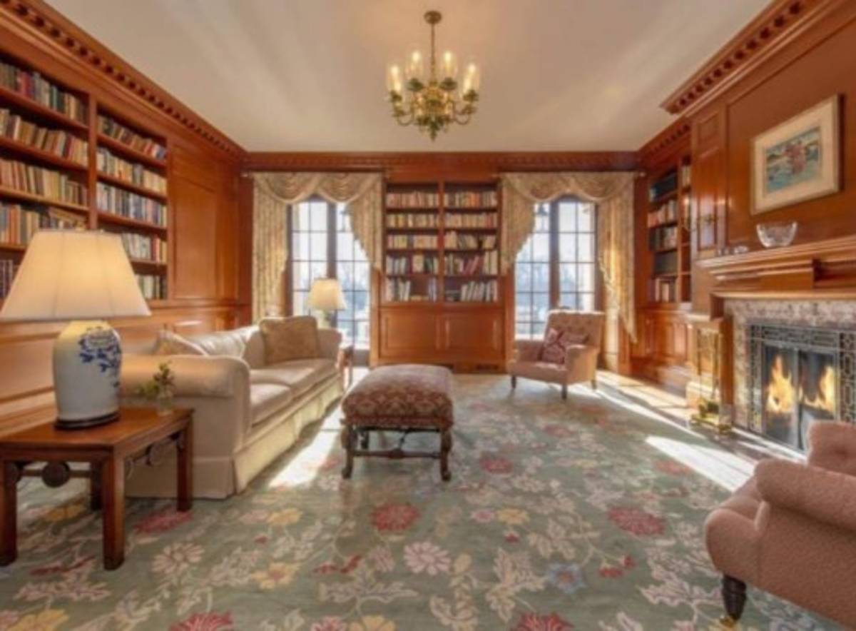 Leyenda de tenis pone en venta su majestuosa mansión: con 10 habitaciones y lago propio en 16$ millones