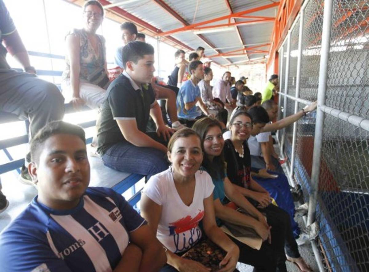 FOTOS: La Copa de Campeones Gatorade Milán 2016 sigue al rojo vivo