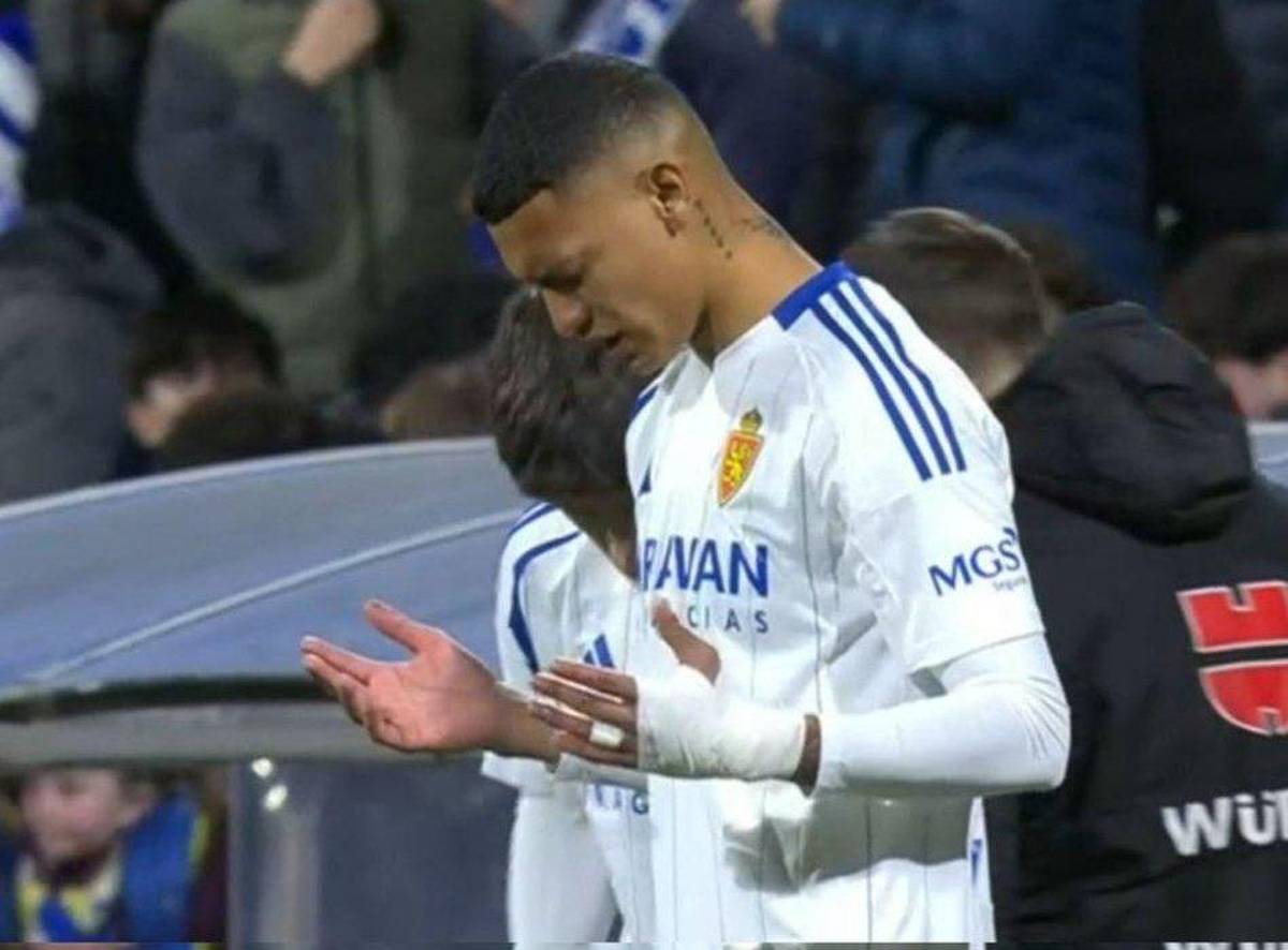 Lo que dice la afición de España sobre el debut de Kervin Arriaga con el Zaragoza; se rinden ante el hondureño: “es top”