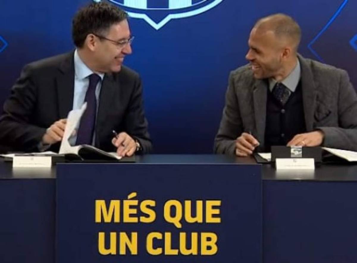 Así fue la presentación de Braithwaite con Barcelona: Sonrisas, magia y...¿es del Real Madrid?