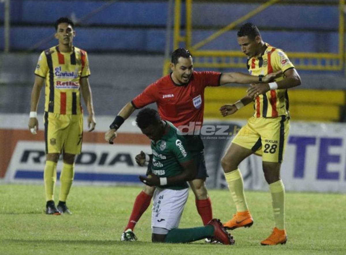 EN FOTOS: La chilena de Mario, la inexplicable expulsión de Pineda y el golazo de Jhow