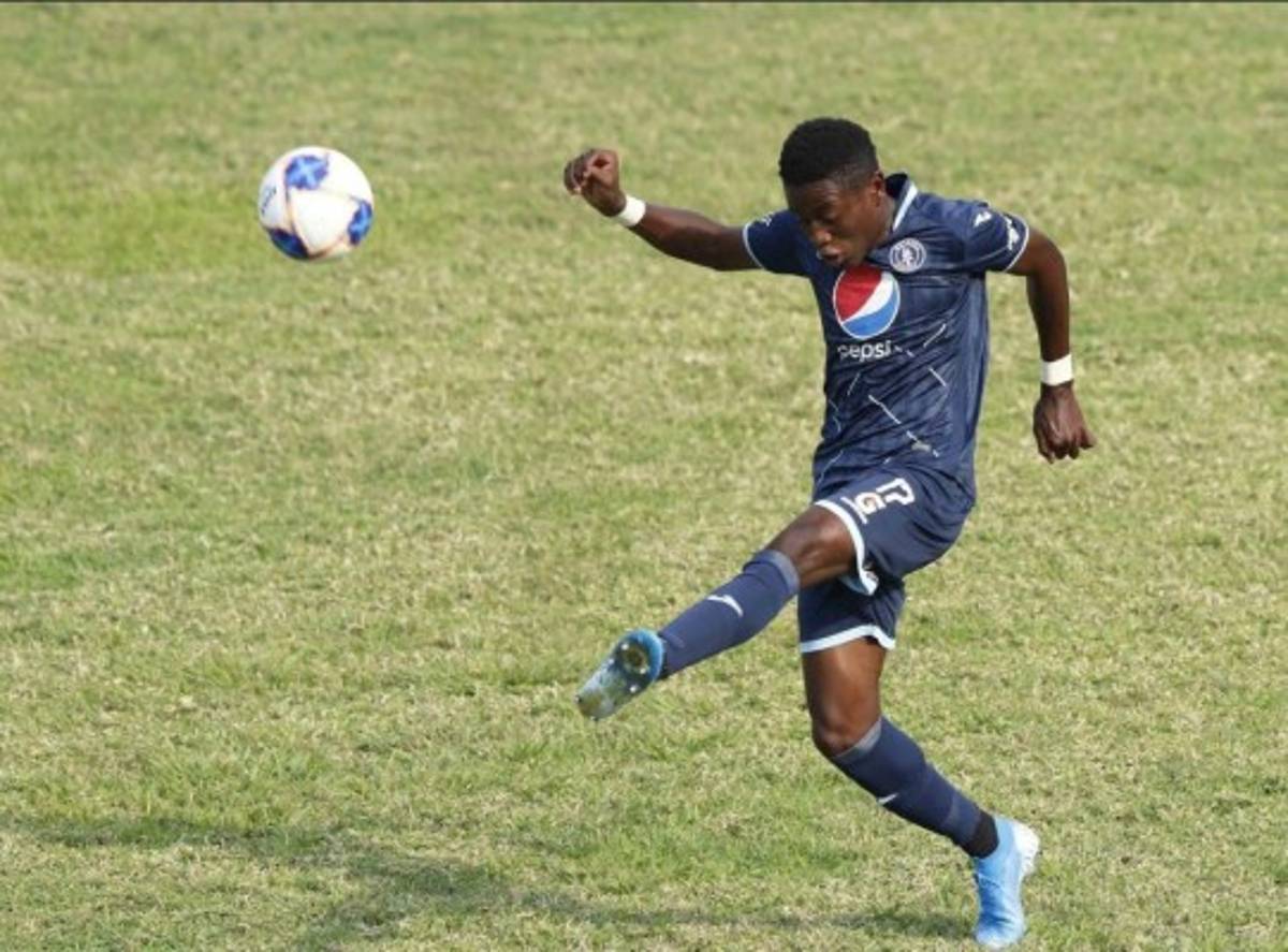 Fichajes: DT del Houston se pronuncia sobre Maynor y Boniek; Motagua trabaja en renovaciones