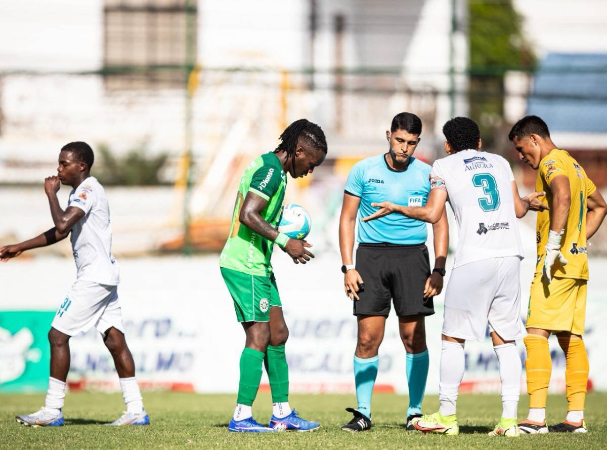 Platense domó a Marathón: la fiesta en el Excelsior, tarde soñada de 'Yio' Puerto y golazo de Wecolme