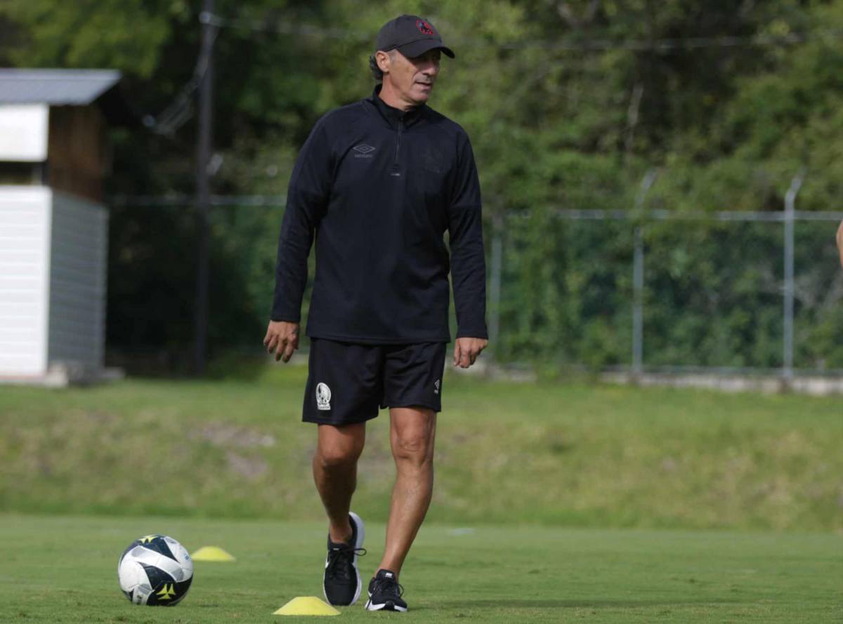 Melancólico y sensible: así vivió Pedro Troglio uno de sus últimos entrenamientos con el Olimpia tras anunciar su adiós