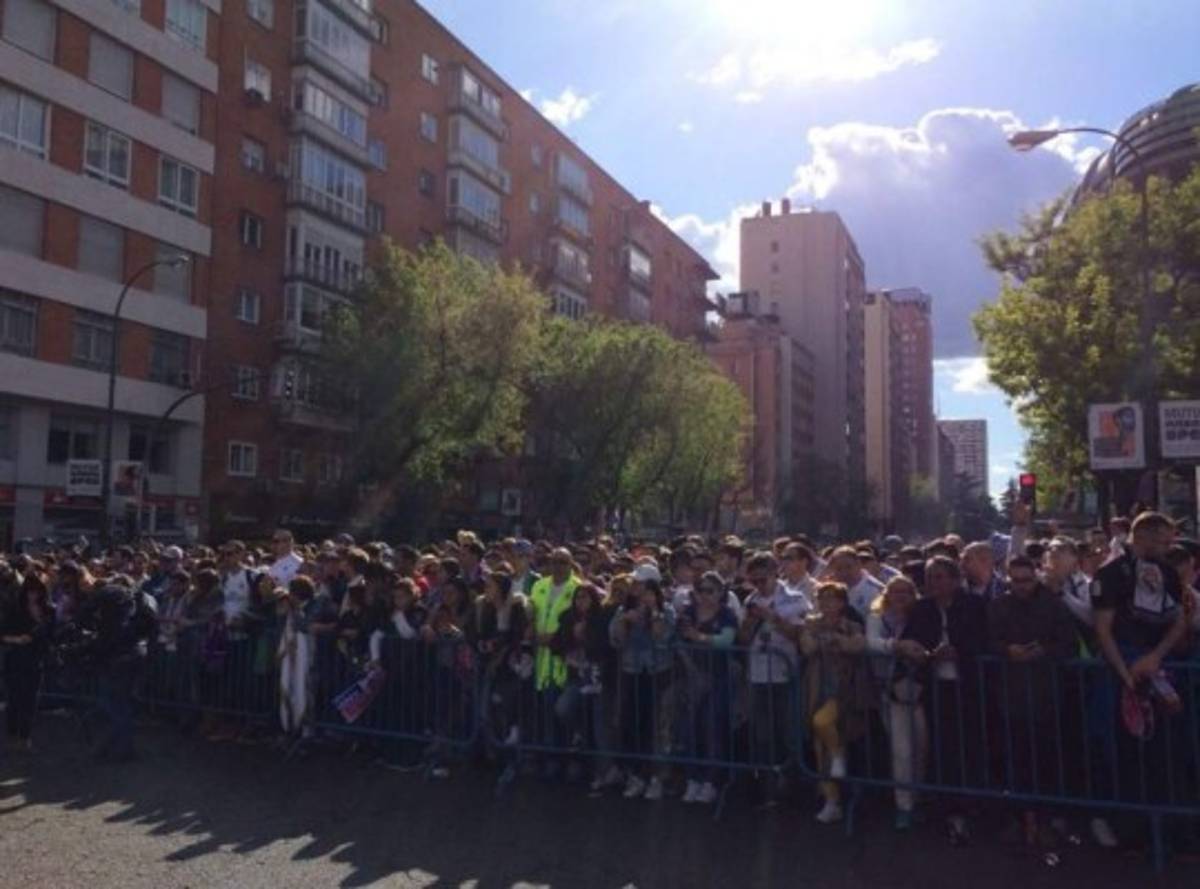 Imponente ambiente de Champions en las calles de España previo al Madrid-Bayern