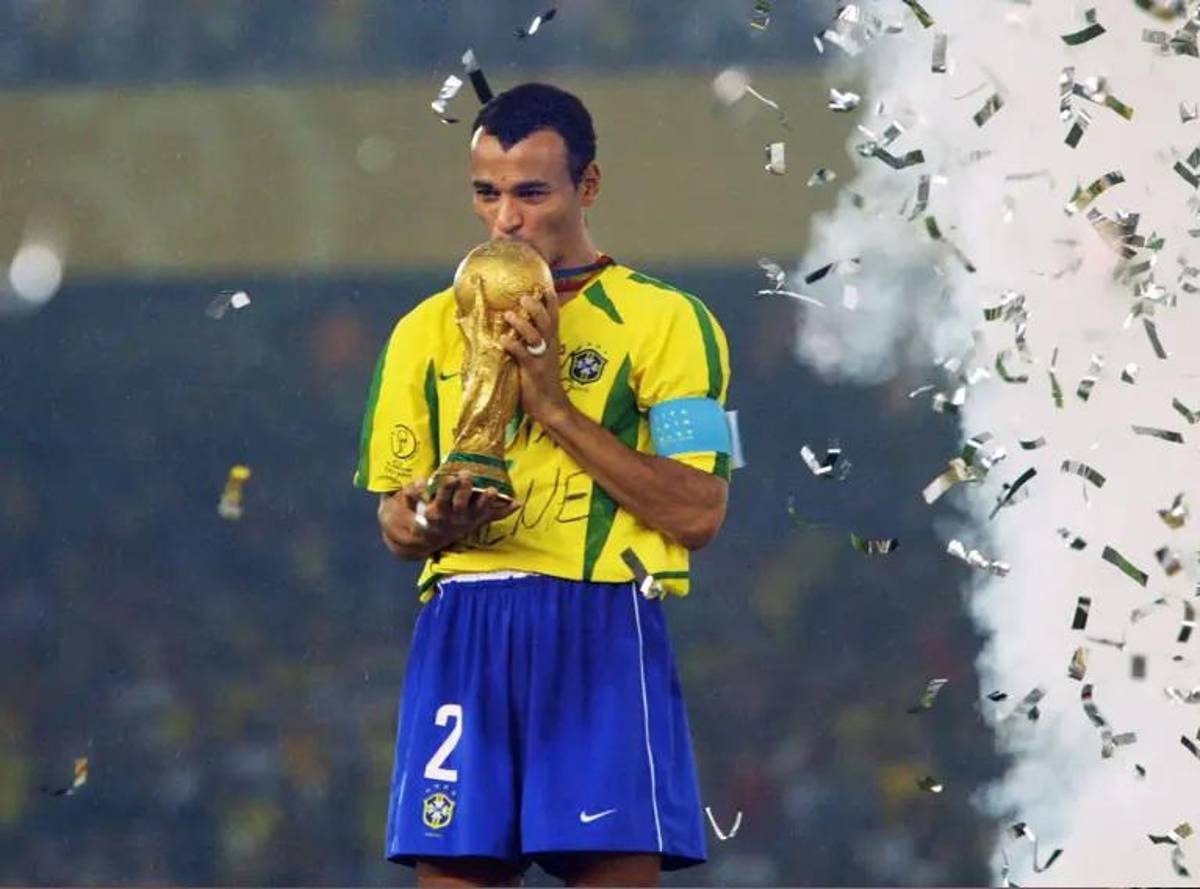 Ganó dos Copas del Mundo con Brasil y la decisión que tomó para evitar la bancarrota: “puedo dar todo para pagar”