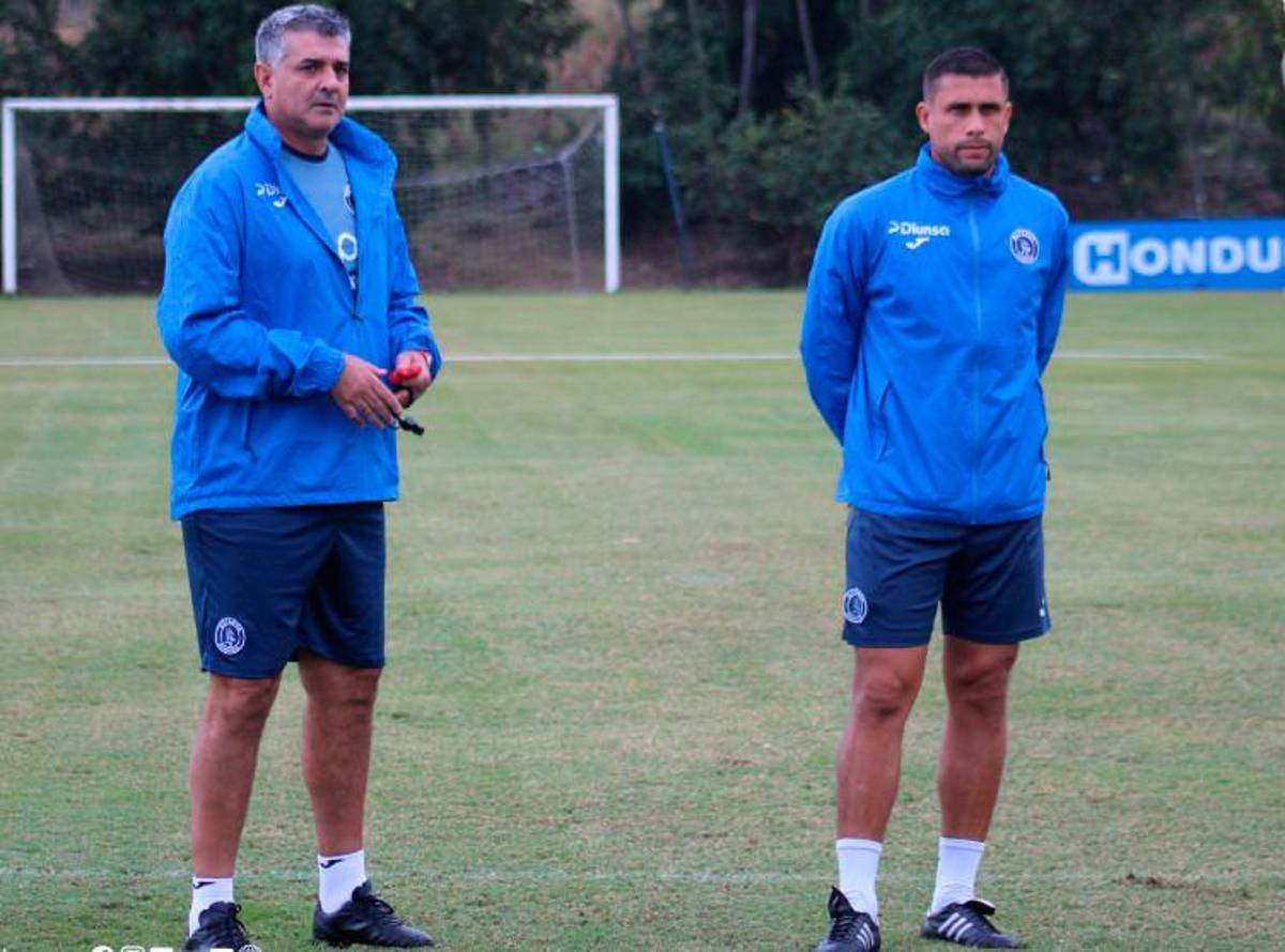 Así fue el primer entrenamiento de Diego Vázquez en su vuelta a Motagua; charla ¿y quién estuvo como su asistente?