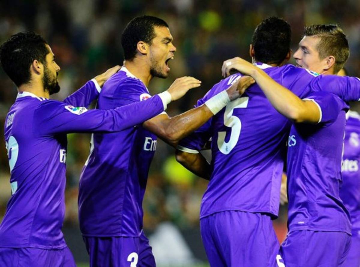 Real Madrid rompe su 'empatitis' y golea al Betis en Sevilla