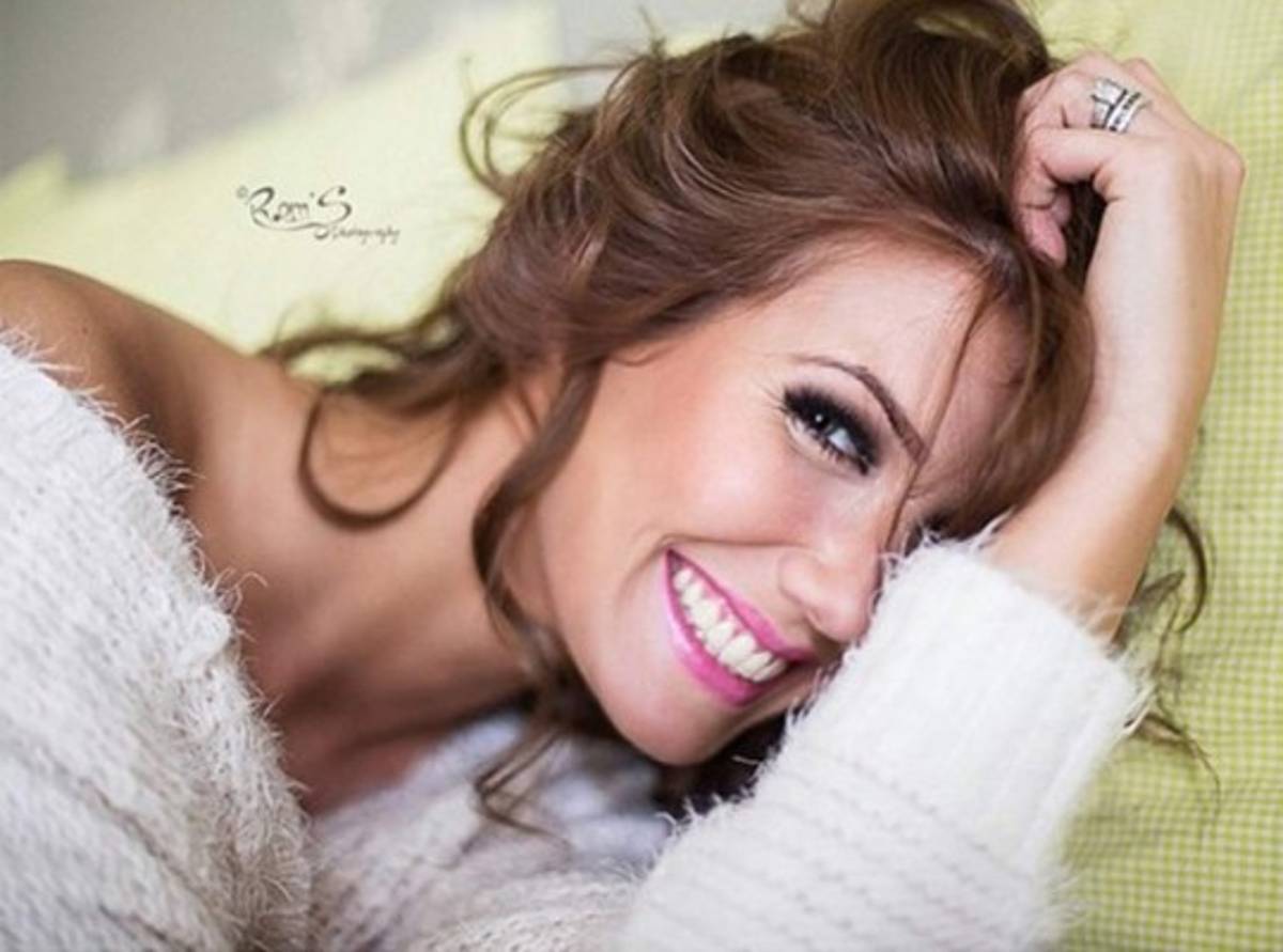 ¡Qué linda! Así es Noemie Happart, la sexy rubia novia de Yannick Ferreira Carrasco