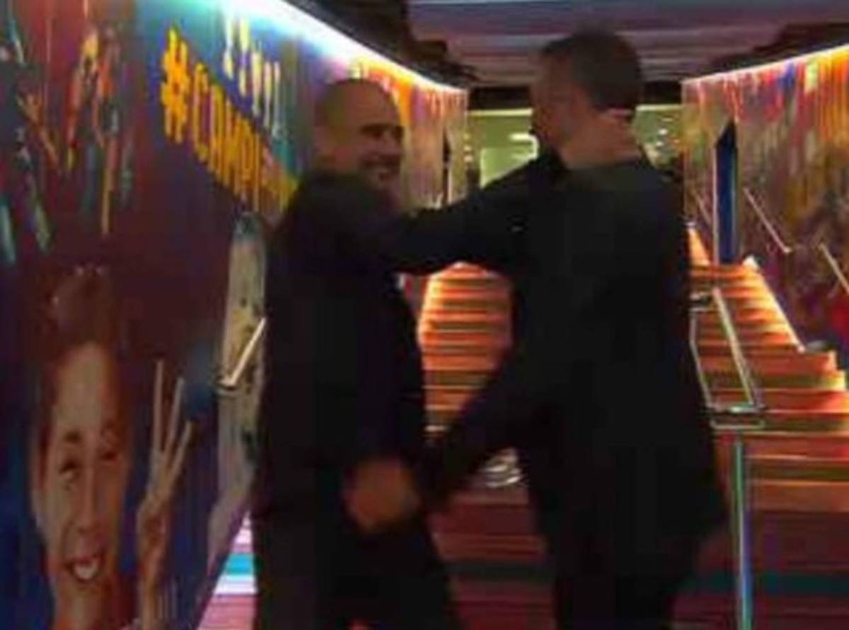 El afectuoso abrazo entre Pep Guardiola y Luis Enrique