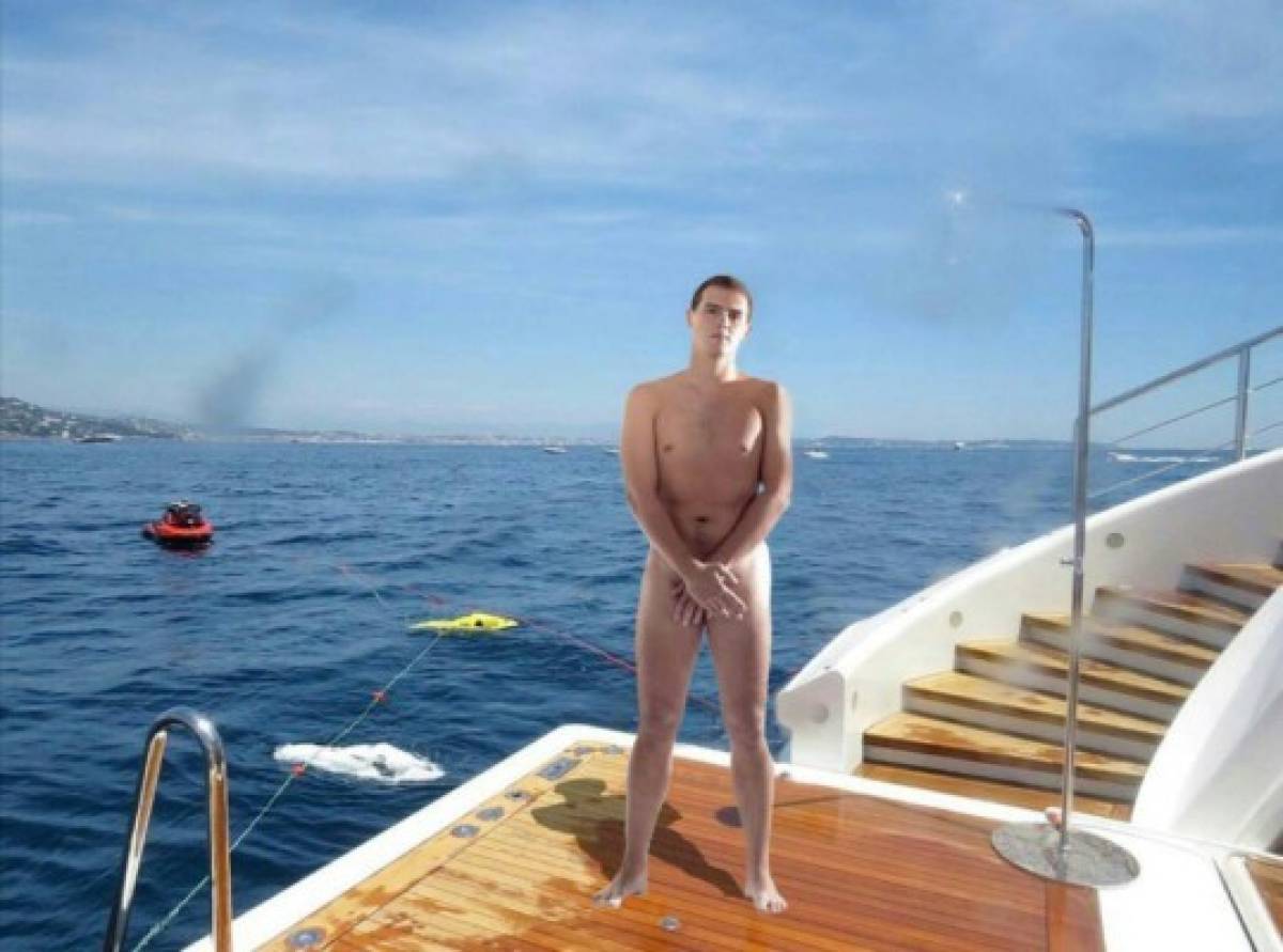 Memes despedazan a Cristiano Ronaldo por su última foto en sus vacaciones con Georgina Rodríguez