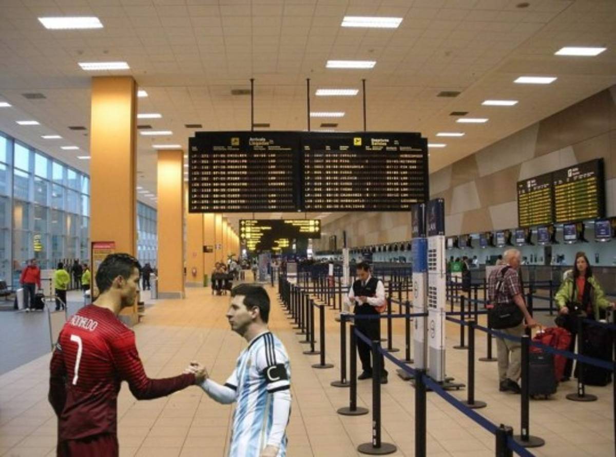 ¡Siguen los memes! Cristiano y Messi son atacados tras eliminación de Portugal y Argentina