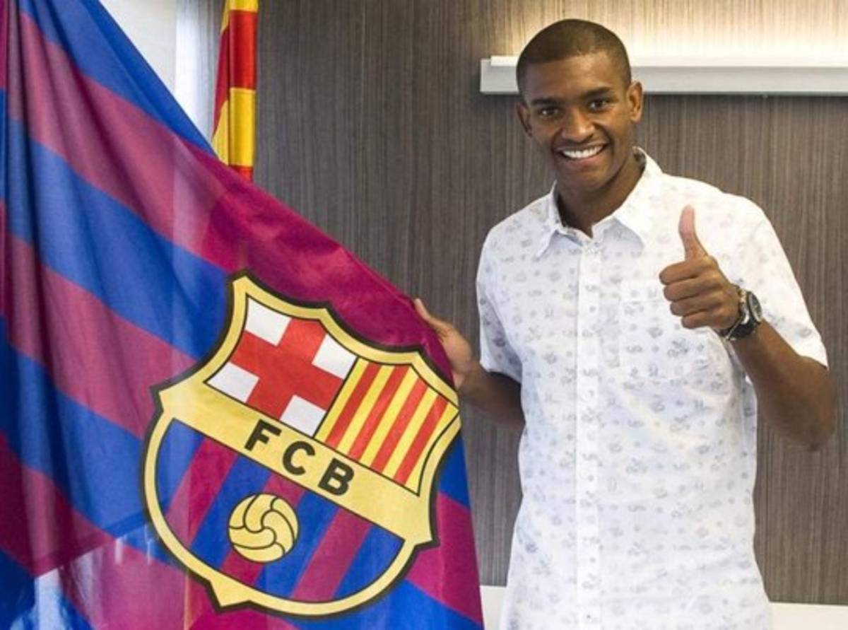 Marlon Santos, el central de urgencia que llega al Barcelona