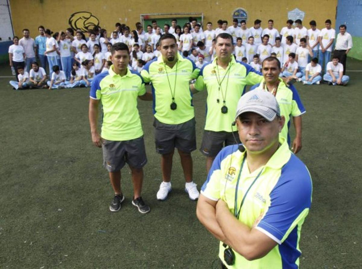 La nueva vida del ex jugador hondureño Francis Reyes lejos de las canchas