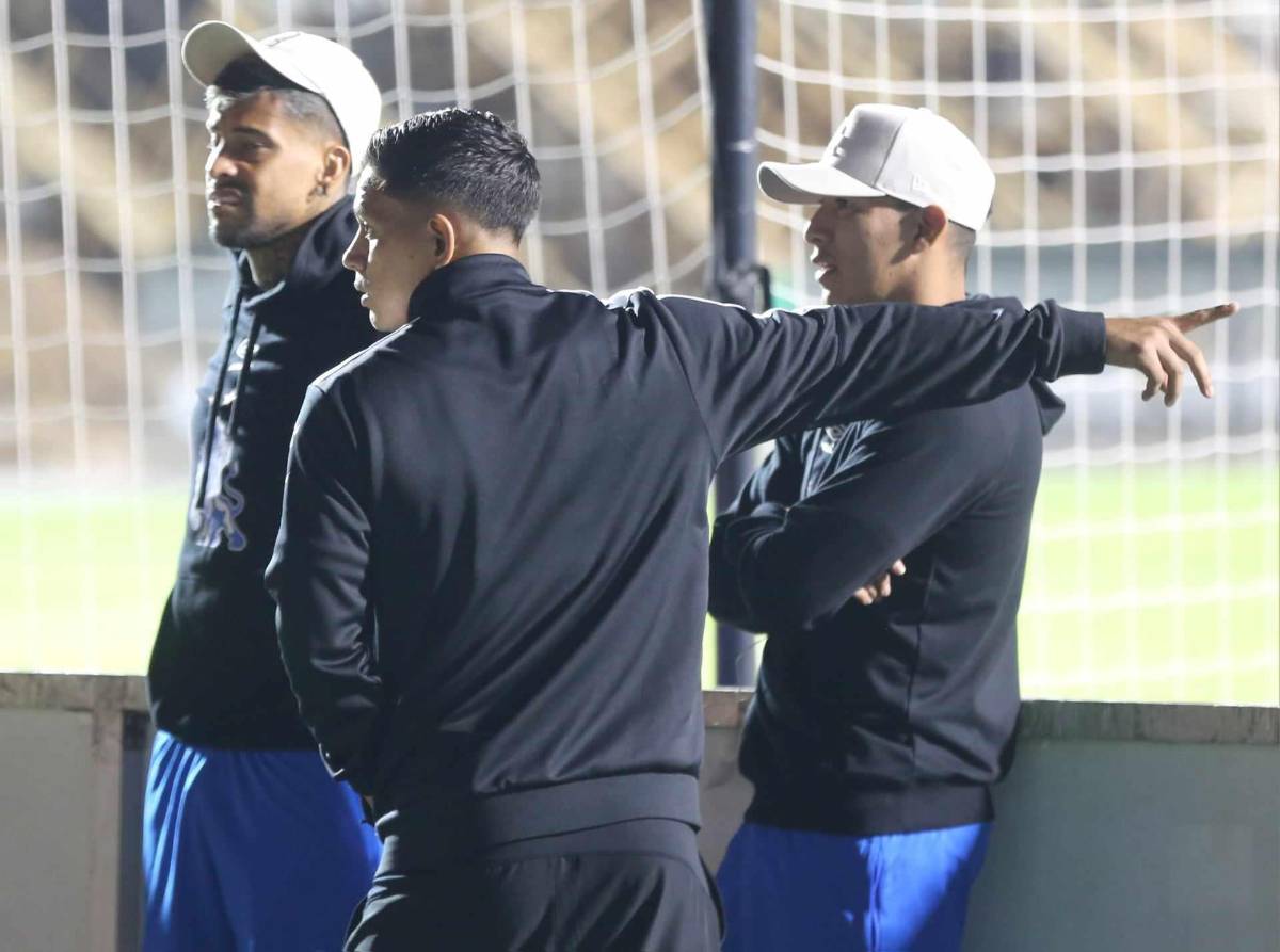 No se vio tv: la dedicatoria especial de los jugadores de Olimpia a Demetri Gordon, el “infierno” de la Ultra Fiel y el niño llegó con su pepe