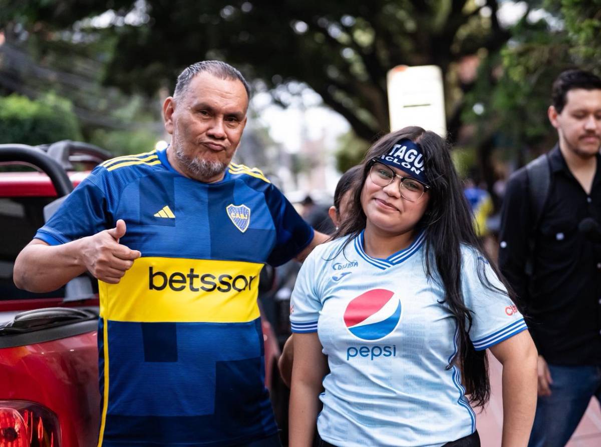 Se viene la 20 de Amado: advierte en el banderazo Motagua y la abuelita se robó el show