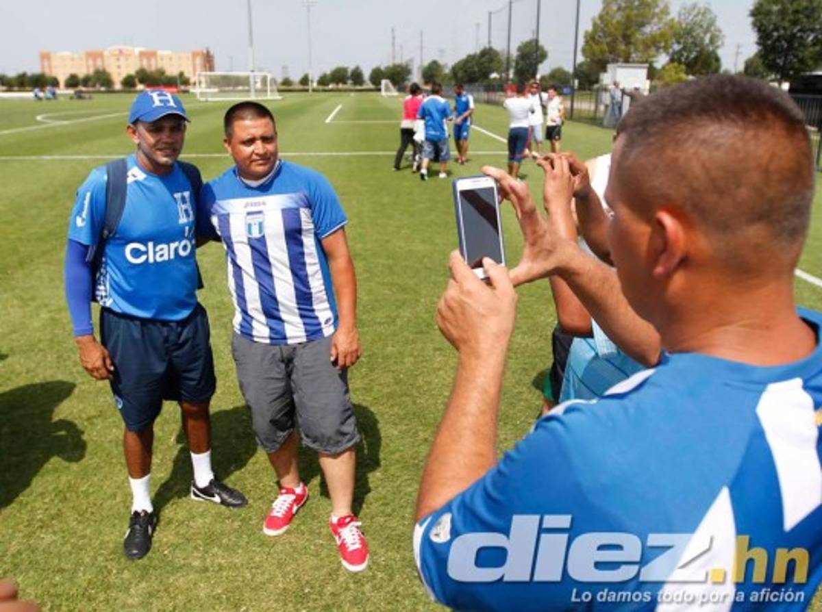 Selección hondureña recibe el apoyo de su afición en Dallas pervio debut en la Copa Oro