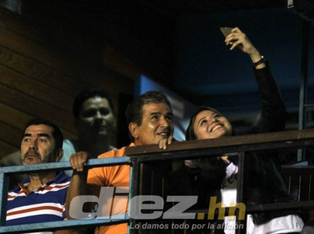 ¡Júbilo, lágrimas y 'marihuana'! El emotivo festejo del Honduras por llegar a la final