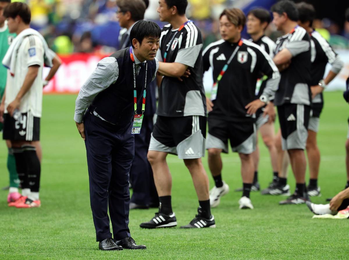 La triste reacción de Shin por Japón y limpia el estadio; Moriyasu pide perdón
