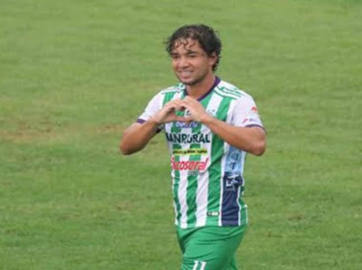 Fichajes: Gullit Peña es esperado como estrella en El Salvador; Lavolpe es candidato en el Herediano