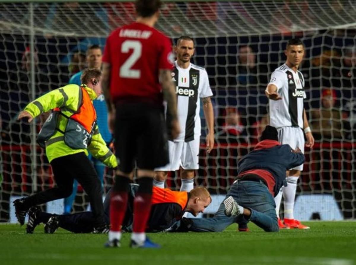 Efecto Cristiano: Así fue el enorme recibimiento del portugués en Old Trafford