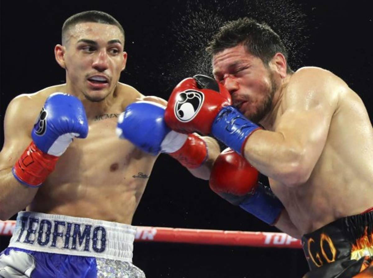 EN FOTOS: Así noqueó Teófimo López a Diego Magdaleno