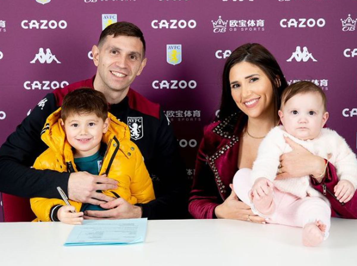 ¡Ella tuvo la iniciativa! La esposa del ‘Dibu’ Martínez revela cómo se conocieron: ‘‘No, vení a mi departamento y tomamos un café’’