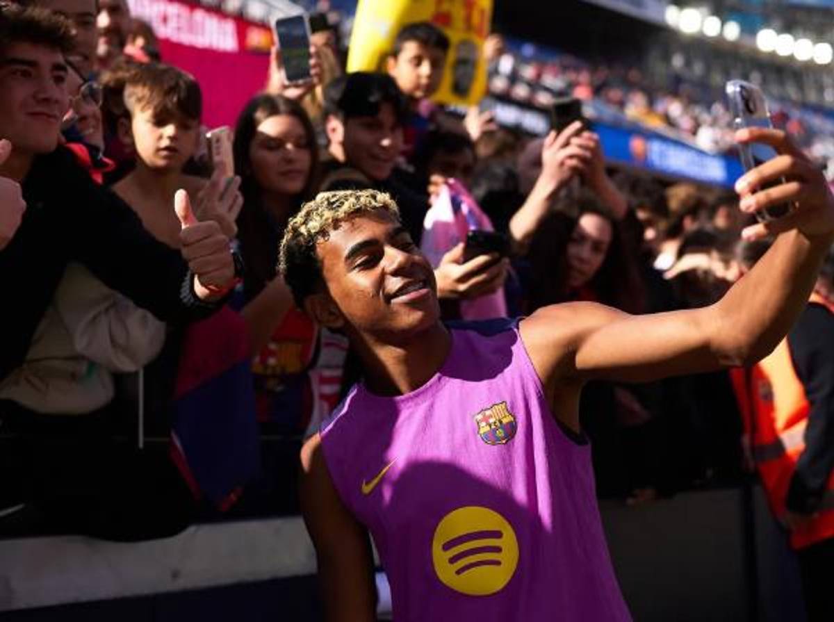 El Camp Nou regresa tras 893 días y la fiesta que vivió el Barcelona con su afición: Se me escaparon las lágrimas