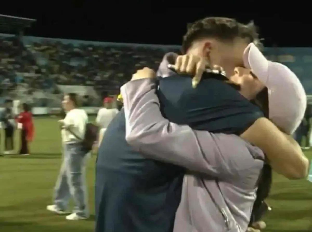 Laura Meza deja mensaje sobre Rodrigo Auzmendi y revela con quién pasó San Valentín: Mi rey