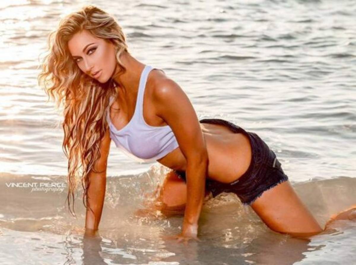 Jeni Summers, la bella estadounidese amante del fútbol mexicano